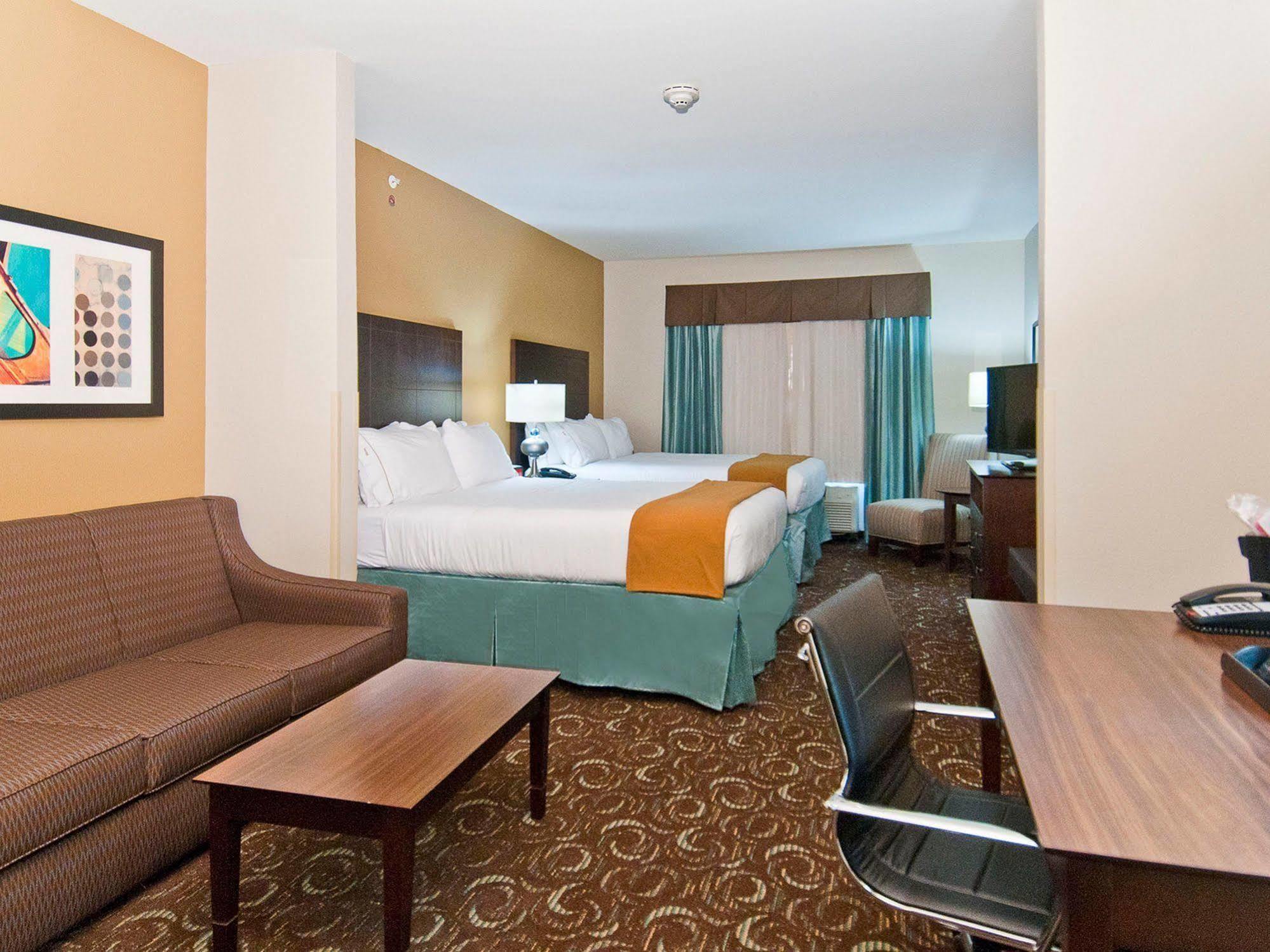 Holiday Inn Express & Suites San Antonio Frost Bank Center By Ihg Exterior foto